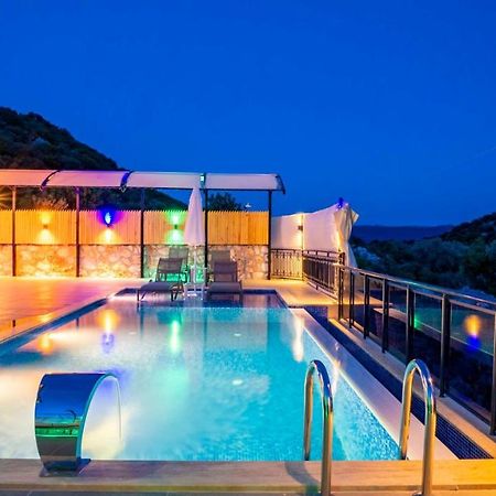 Villa Tanyeri Каш Екстериор снимка