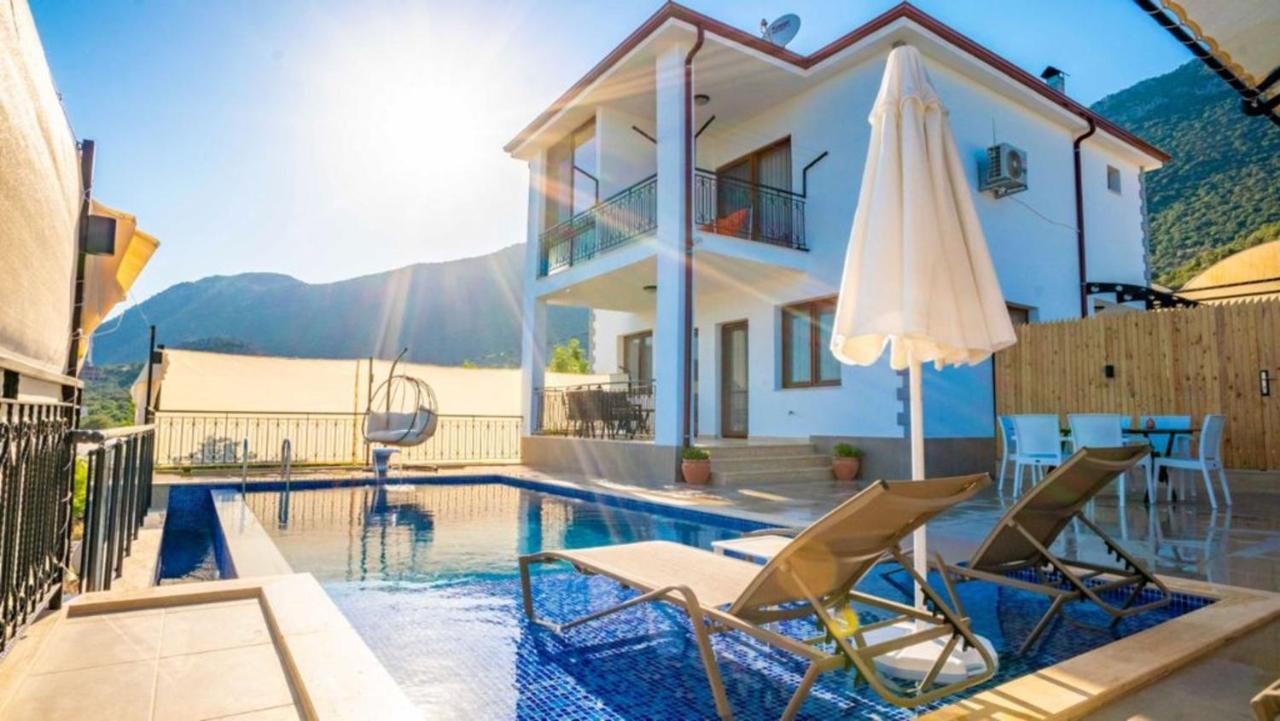 Villa Tanyeri Каш Екстериор снимка