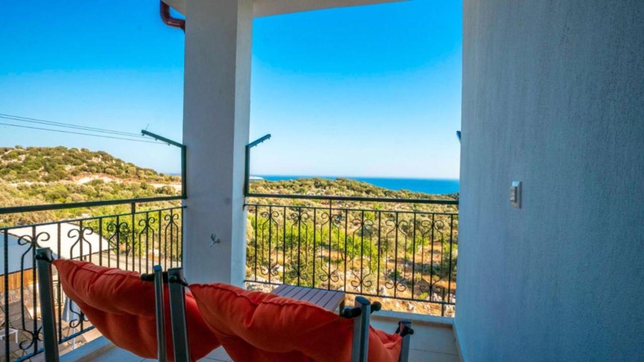 Villa Tanyeri Каш Екстериор снимка